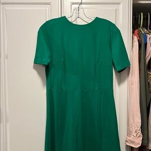 Elegant Green Women's Dress